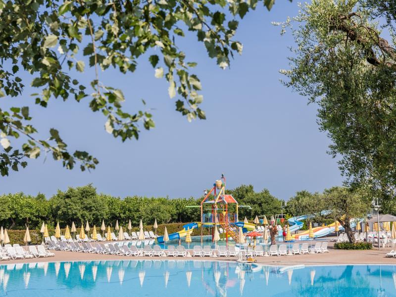 Camping Con Piscina Lazise