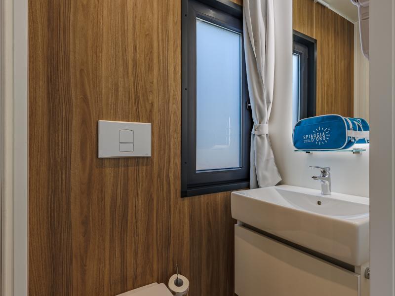 Maxicarvan Superior 8